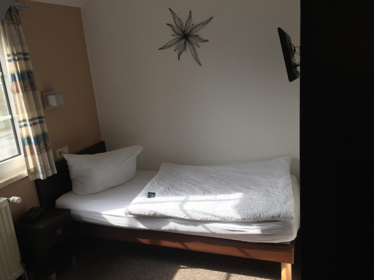 Hotel Wuelfers Gasthaus Gross Ippener Экстерьер фото
